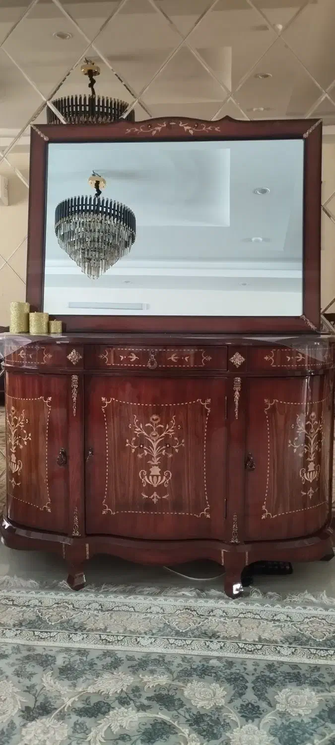 کنسول و بوفه بدون کوچکترین خط و خطوطی در حد نو|بوفه، ویترین، کنسول|صائین قلعه, |دیوار