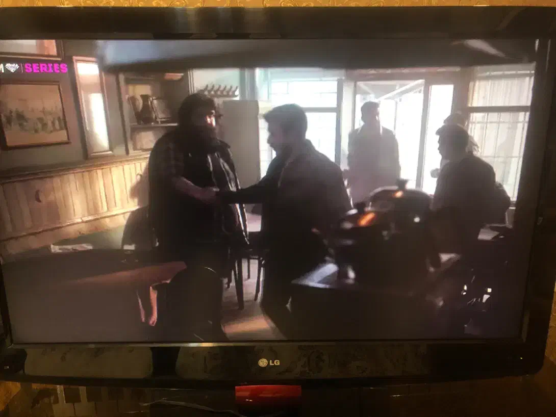 تلوزیون 42 اینچ ال جی|تلویزیون و پروژکتور|مشهد, آزادشهر|دیوار