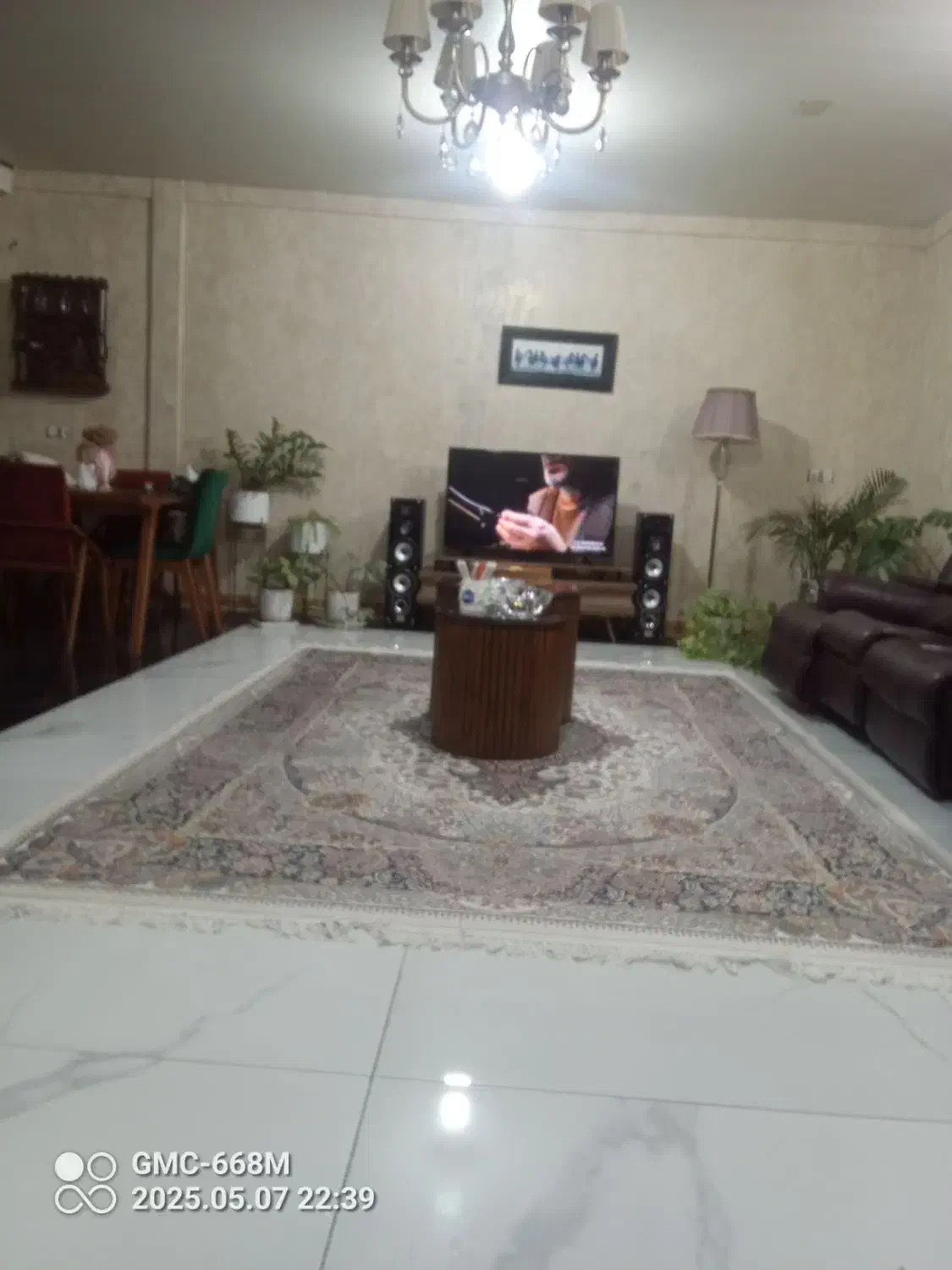 مبل راحتی ایتالیایی چرم جک دار|مبلمان خانگی و میز عسلی|قائم‌شهر, |دیوار