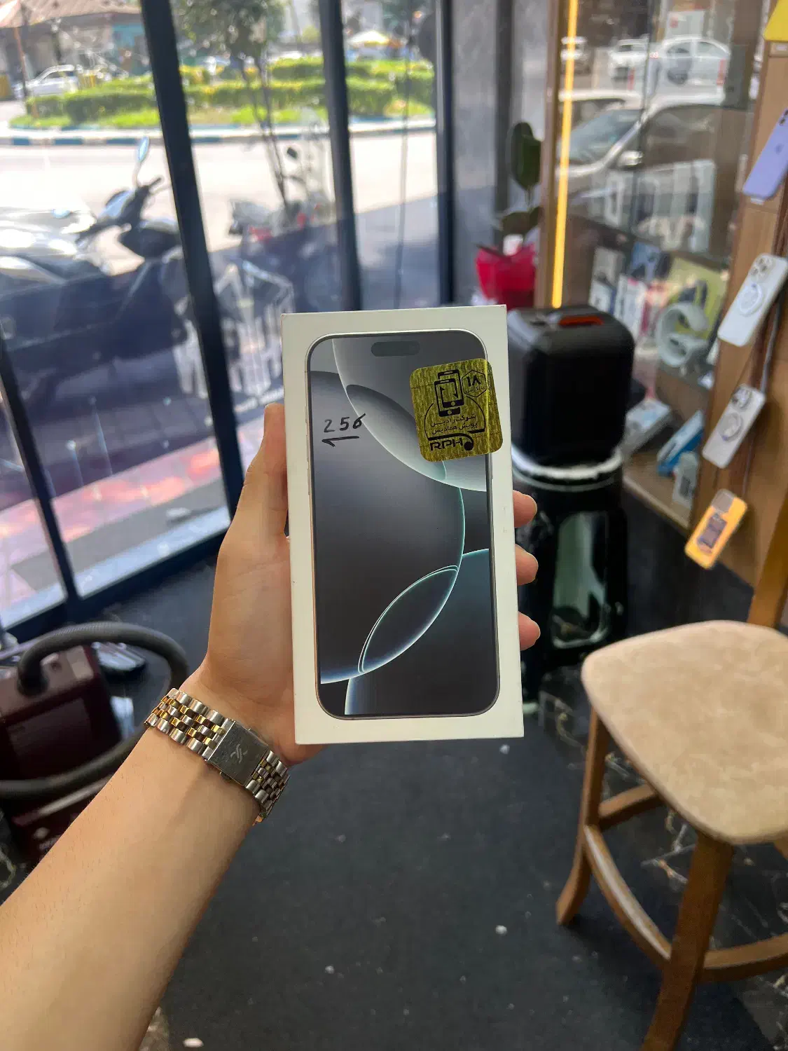 16promax 256 zaa باگارانتی ریجستر صفر اکبند|موبایل|لنگرود, |دیوار