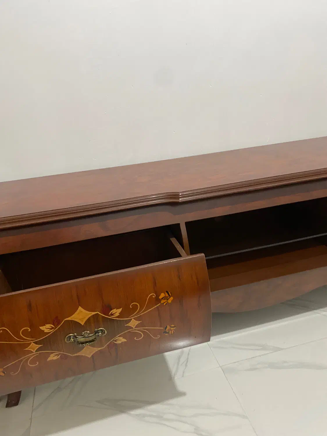 میز تلویزیون|میز تلویزیون|شیراز, امام حسین|دیوار