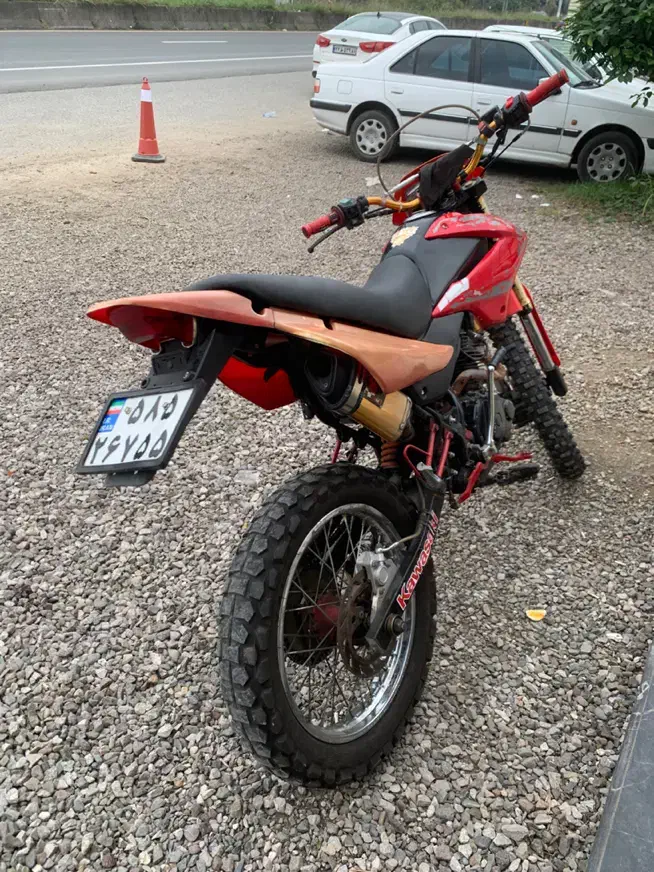 تریل رادیسون گلد ۲۵۰ مدل ۸۸|موتورسیکلت|رامسر, |دیوار