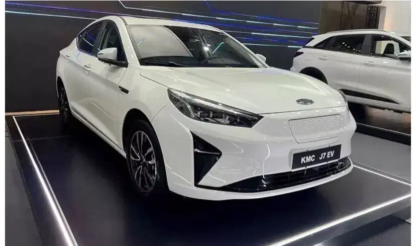 KMC EJ7+ جی۷ برقی فول اپشن / نمایندگی کرمان موتور|خودرو سواری و وانت|تهران, آسمان|دیوار