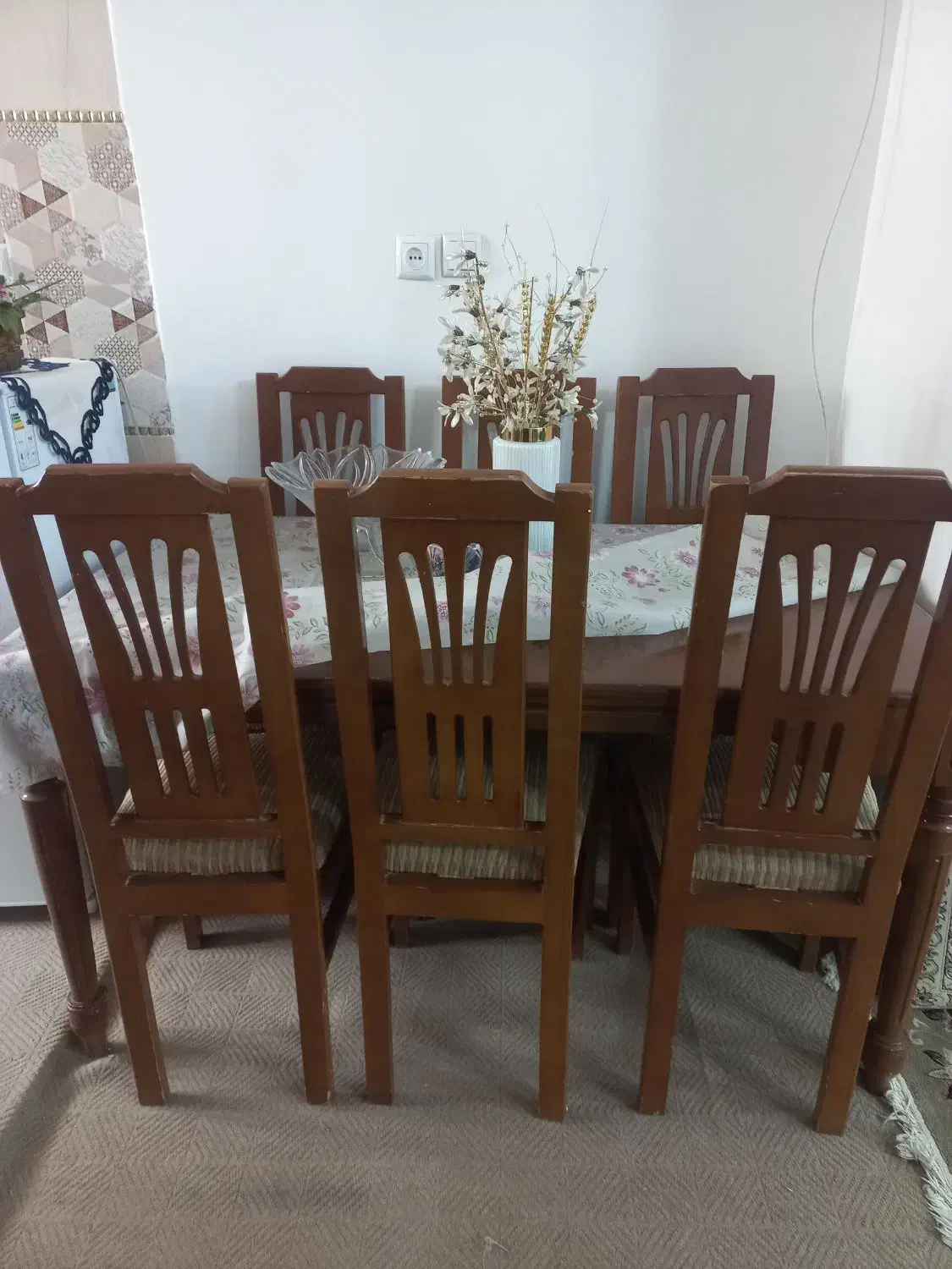 میز غذا خوری ۶ نفره|میز و صندلی غذاخوری|قم, نیروگاه|دیوار