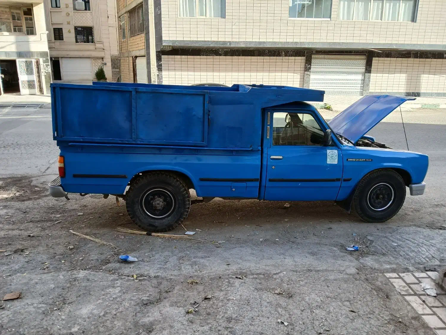 وانت نیسان|خودرو سواری و وانت|کرمانشاه, |دیوار