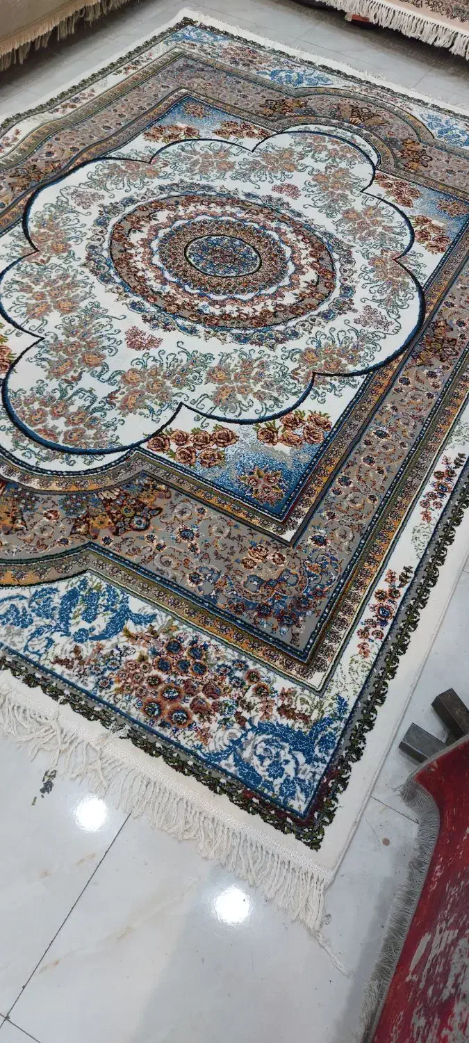 ۲ تخته فرش ۶متری ۷۰۰ شانه تراکم ۲۵۵۰|فرش|نسیم‌شهر, |دیوار