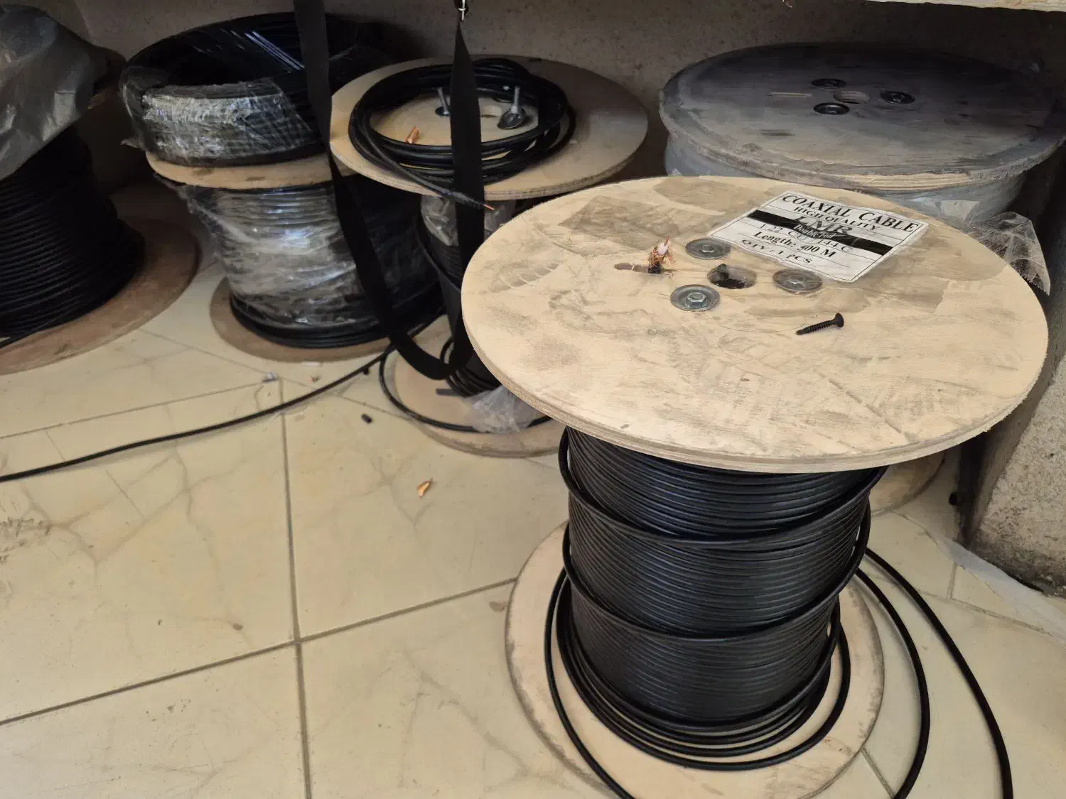 کابل lmr240مخصوص تقویت انتن موبایل|مودم و تجهیزات شبکه|تهران, شیخ هادی|دیوار