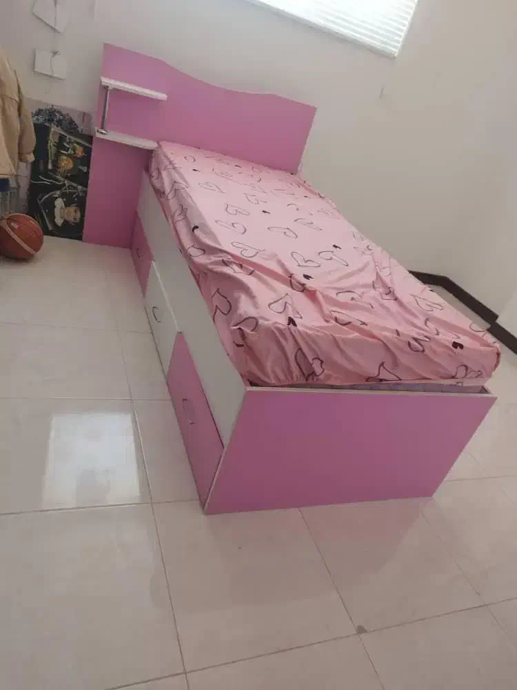 تخت و کمد|تخت و سرویس خواب|فرخشهر, |دیوار