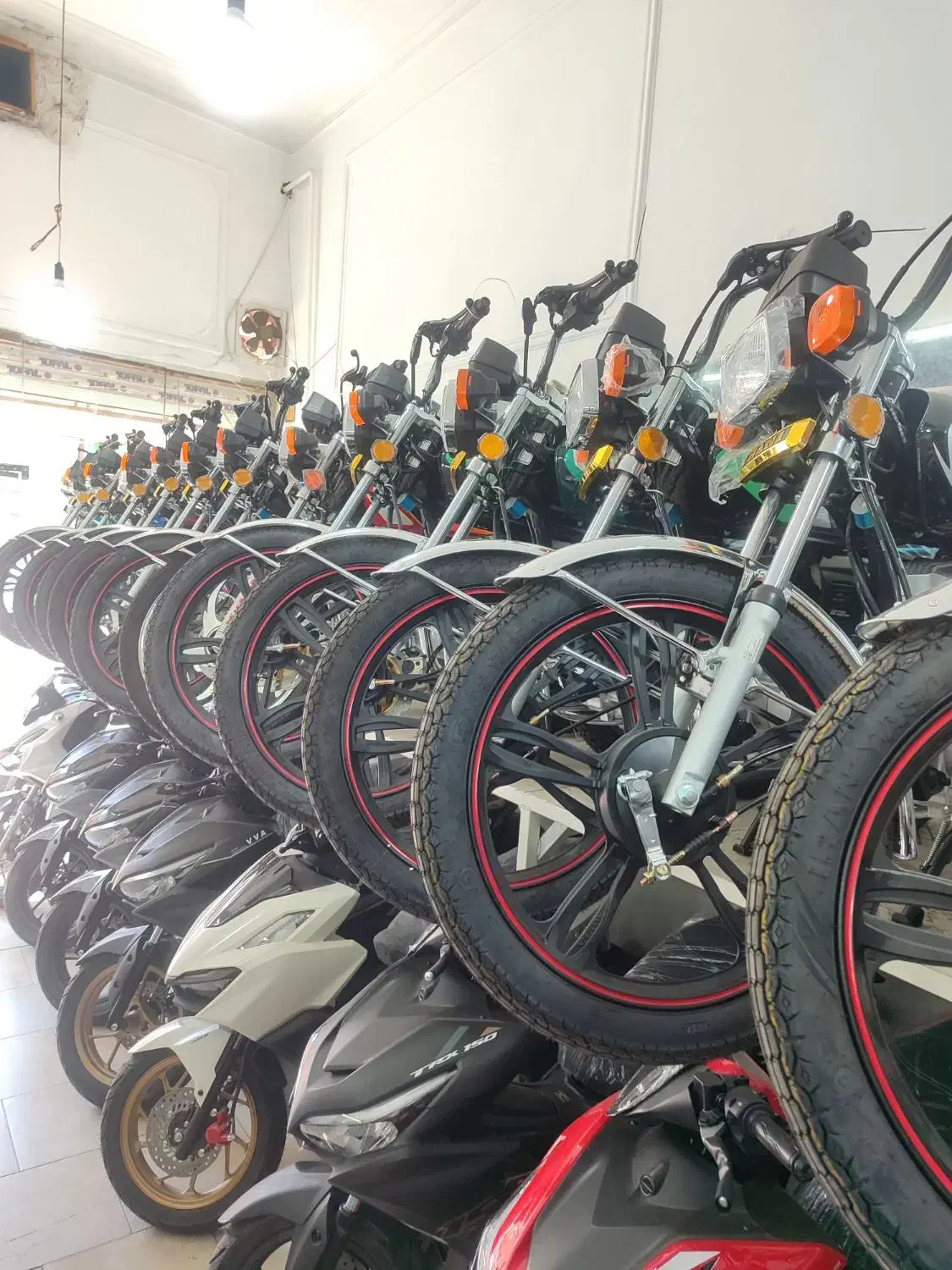 موتور سیکلت قسطی|موتورسیکلت|فردیس, انبار نفت|دیوار