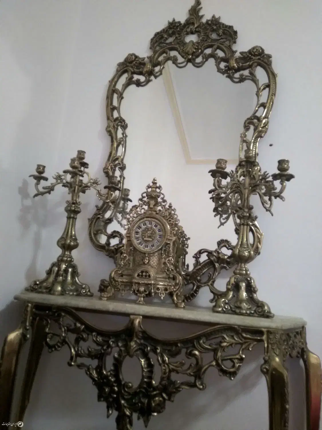 اینه شمعدان سالم خراب برنجی برنزی المنیومی میخریم|آینه|قم, زنبیل آباد|دیوار