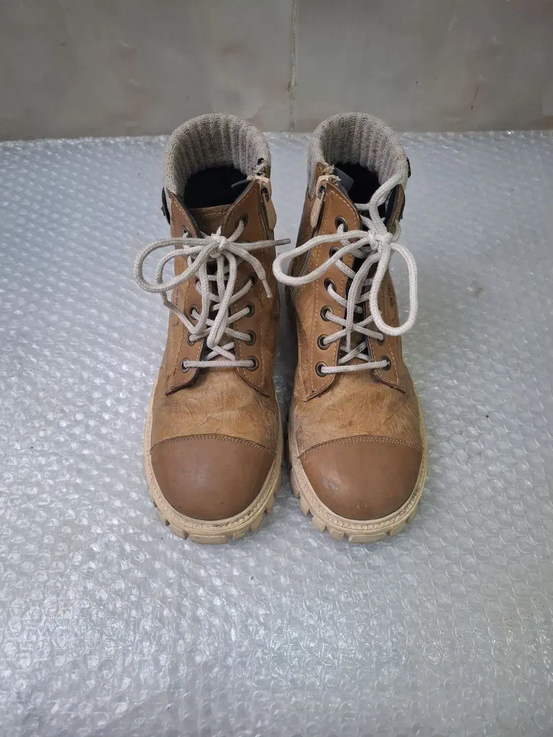 کفش نیم بوت|کیف، کفش، کمربند|قم, خداکرم|دیوار