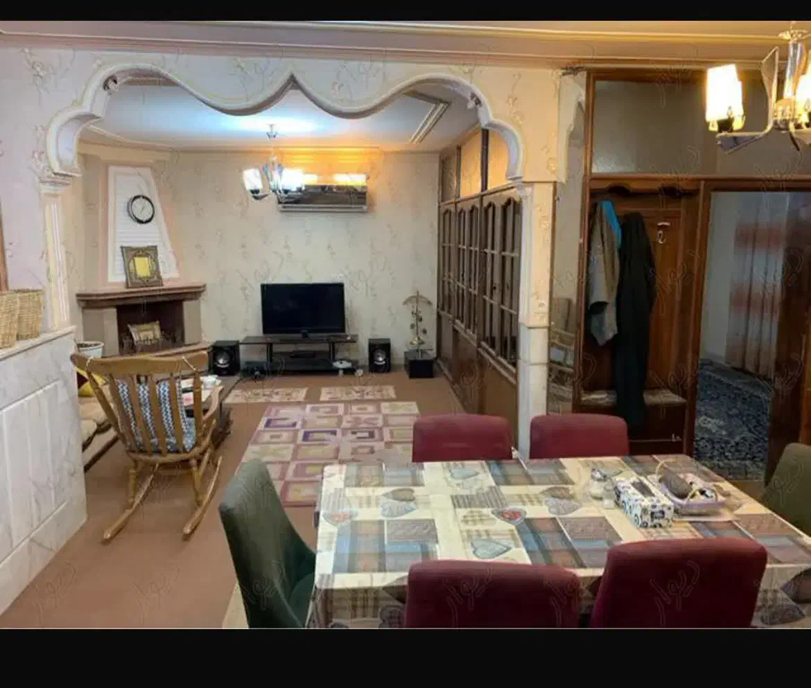 طبقه اول بلوار طالقانی|اجارهٔ خانه و ویلا|رفسنجان, |دیوار