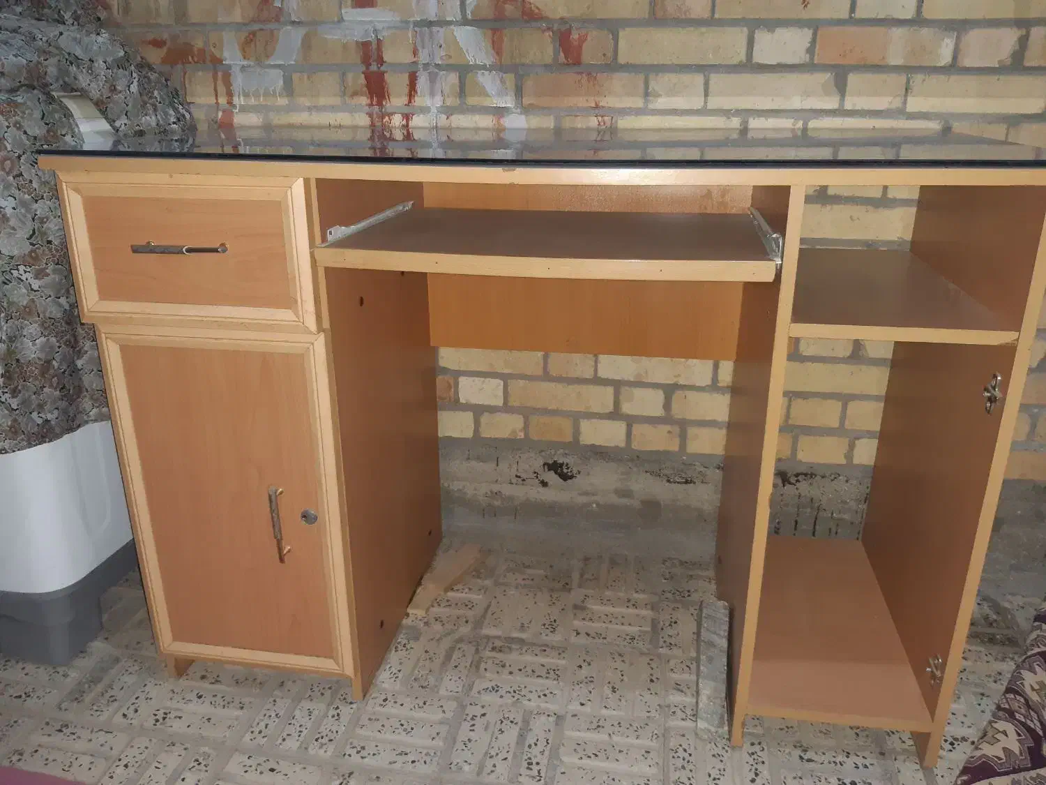 میز کامپیوتروتحریر|میز تحریر و کامپیوتر|شهرکرد, |دیوار