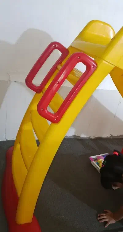 سرسره|اسباببازی|اهواز, کمپلو شمالی|دیوار