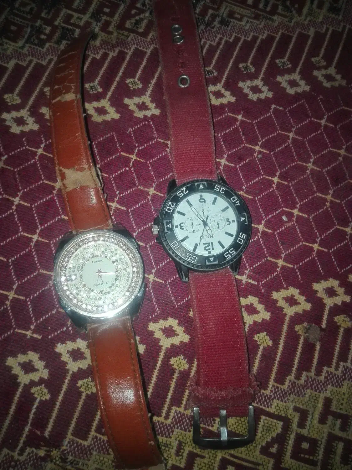 ساعت|ساعت|مرودشت, دولت آباد|دیوار