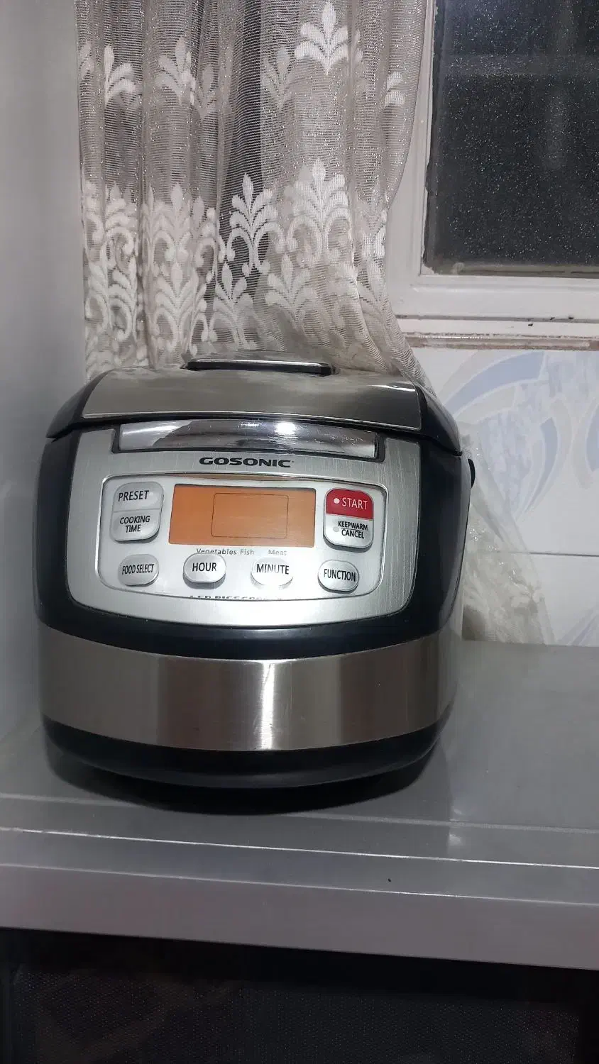 تعدادی لوازم برقی در حد نو|سایر لوازم برقی|باقرشهر, |دیوار