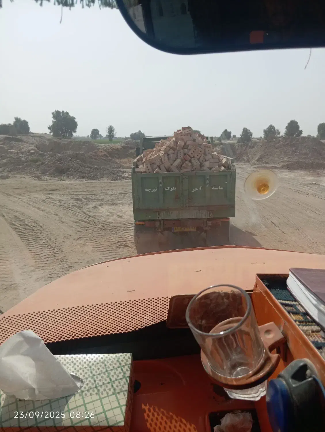 حمل شن ماسه آجر باخاور8تن و تک10تن|خدمات حمل و نقل|ایرانشهر, |دیوار