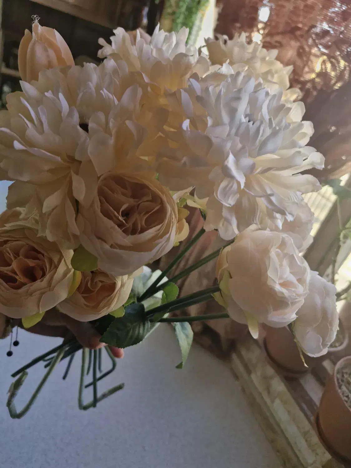 گل مصنوعی رنگ کرم وگلبهی|گل مصنوعی|کرج, شهرک امام رضا (ع)|دیوار