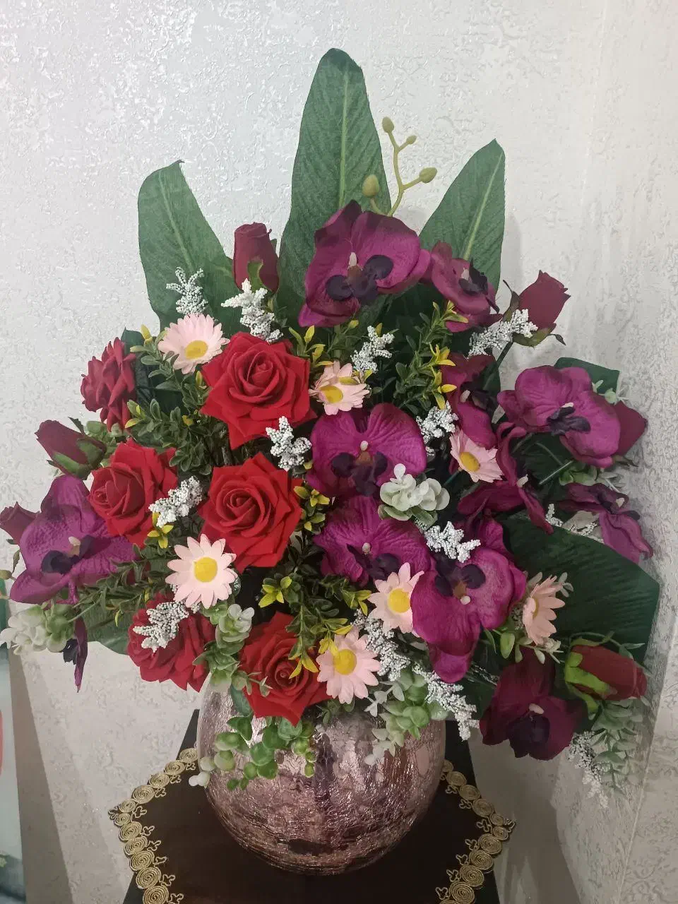 گلدان بزرگ|گل مصنوعی|زاهدان, |دیوار