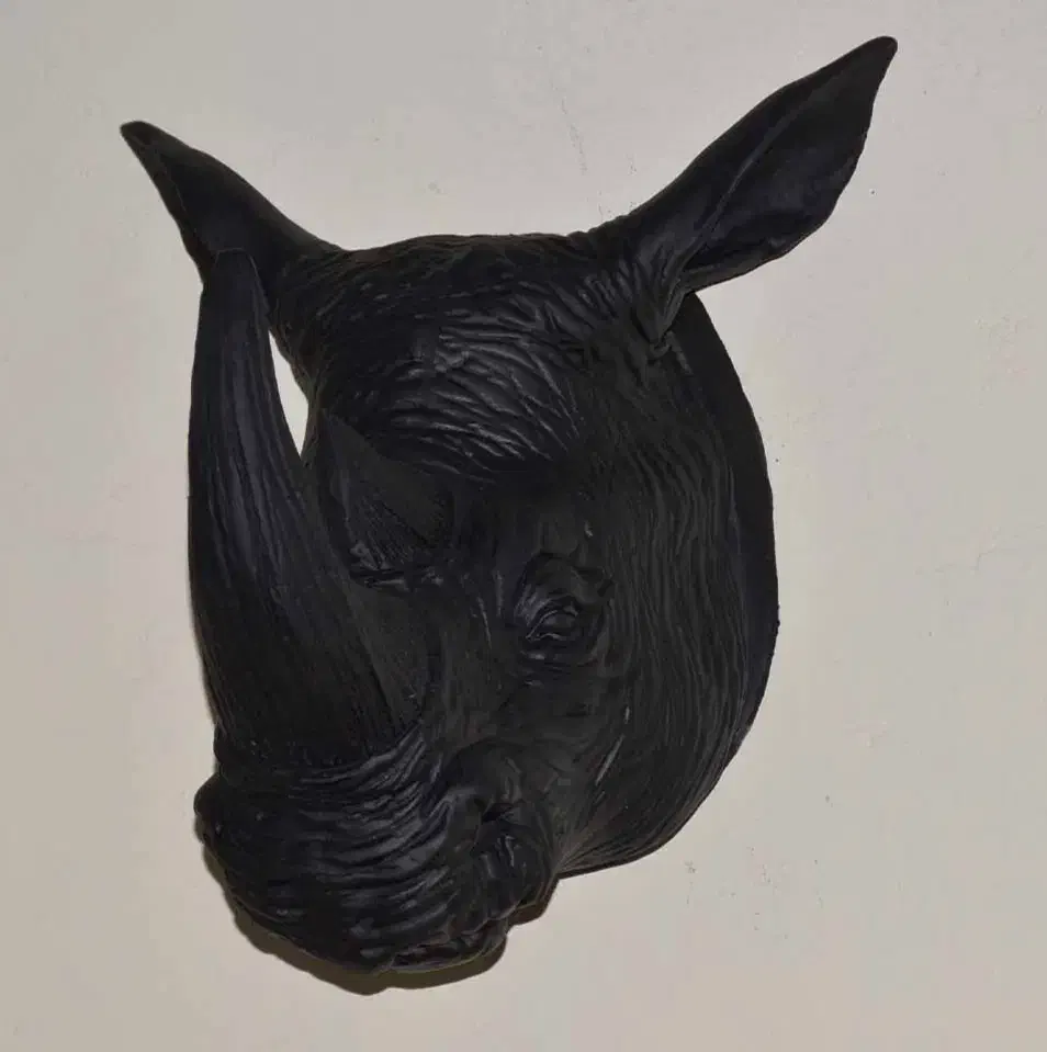 دیوار کوب فایبرگلاس کرگدن|مجسمه، تندیس، ماکت|رباط‌کریم, شهرک صنعتی پرند|دیوار