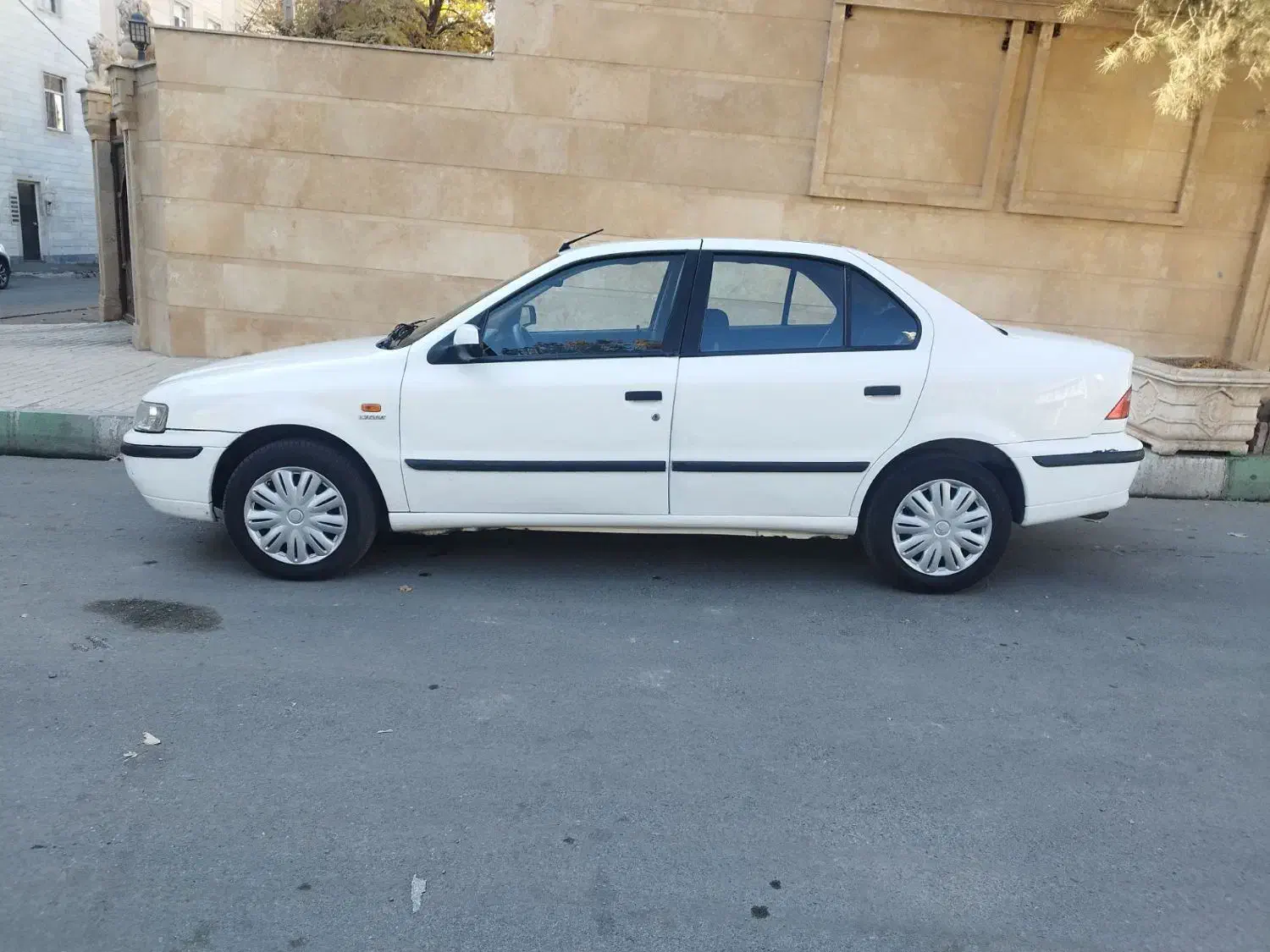 سمند ef7 مدل 93|خودرو سواری و وانت|هشتگرد, شهرک ولیعصر (مصلی)|دیوار