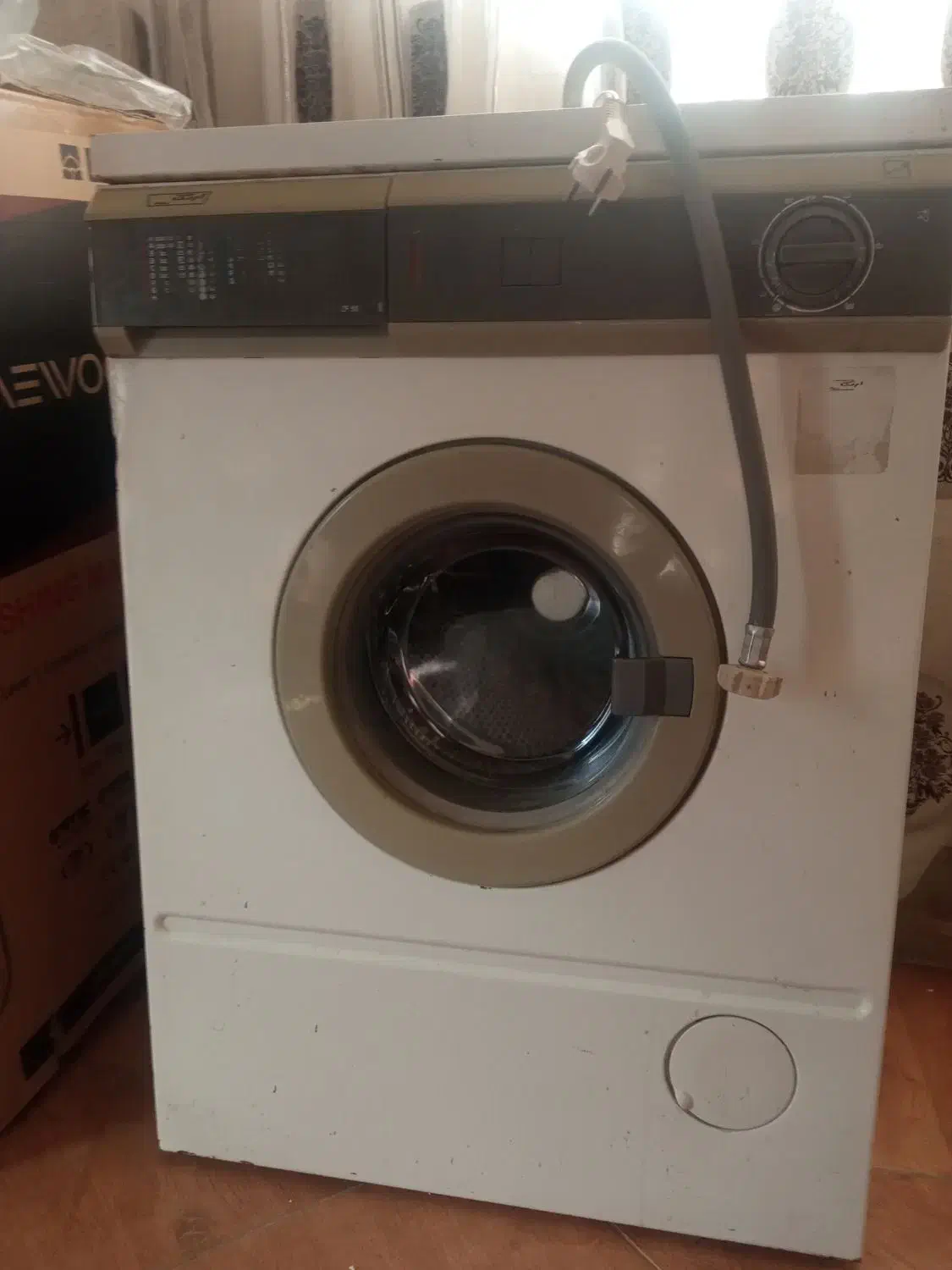 ماشین لباسشویی ارج|ماشین لباسشویی و خشککن لباس|بروجرد, |دیوار