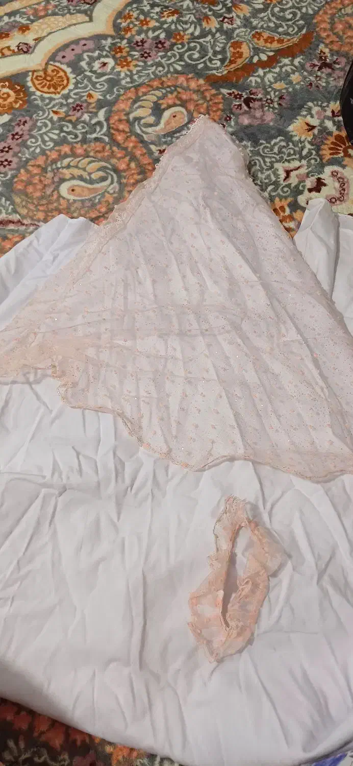 سجاده و چادر نماز|لباس|مسجد سلیمان, |دیوار