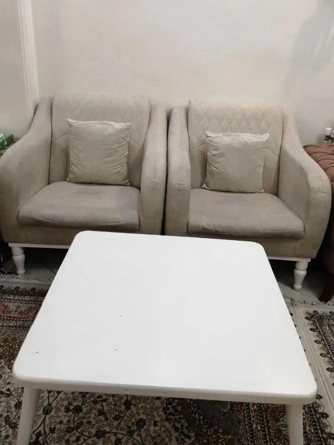 مبل ۴نفره|مبلمان خانگی و میز عسلی|اندیشه, اندیشه فاز ۱|دیوار