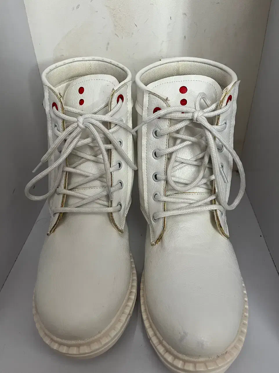 بوت زنانه|کیف، کفش، کمربند|بافق, |دیوار