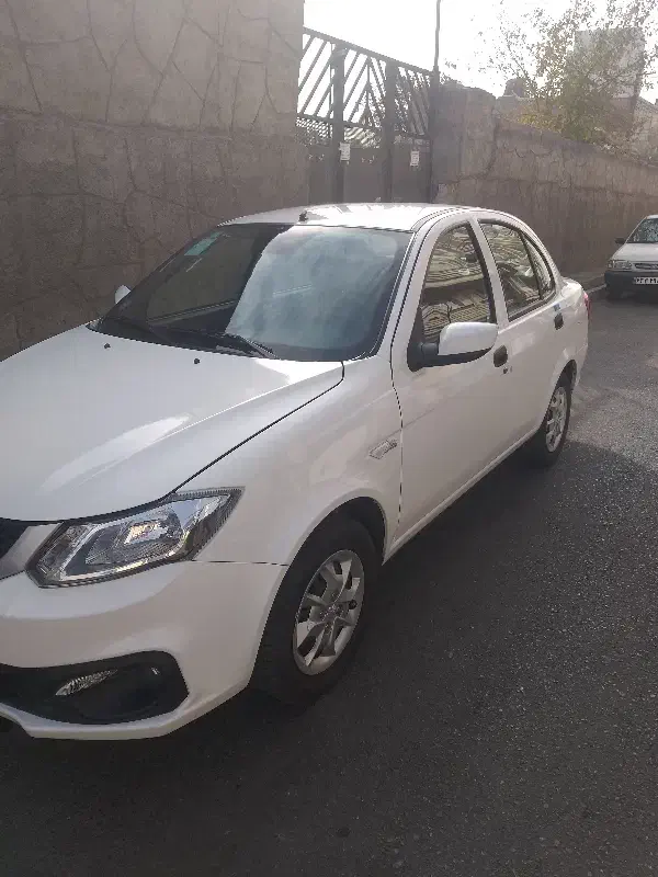 ساینا بدون رنگ درحدصفر۱۴۰۴|خودرو سواری و وانت|قرچک, باقرآباد|دیوار