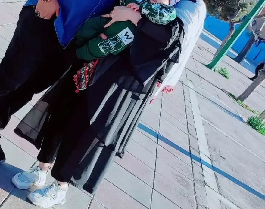 مانتو شاپرک|لباس|ملارد, |دیوار