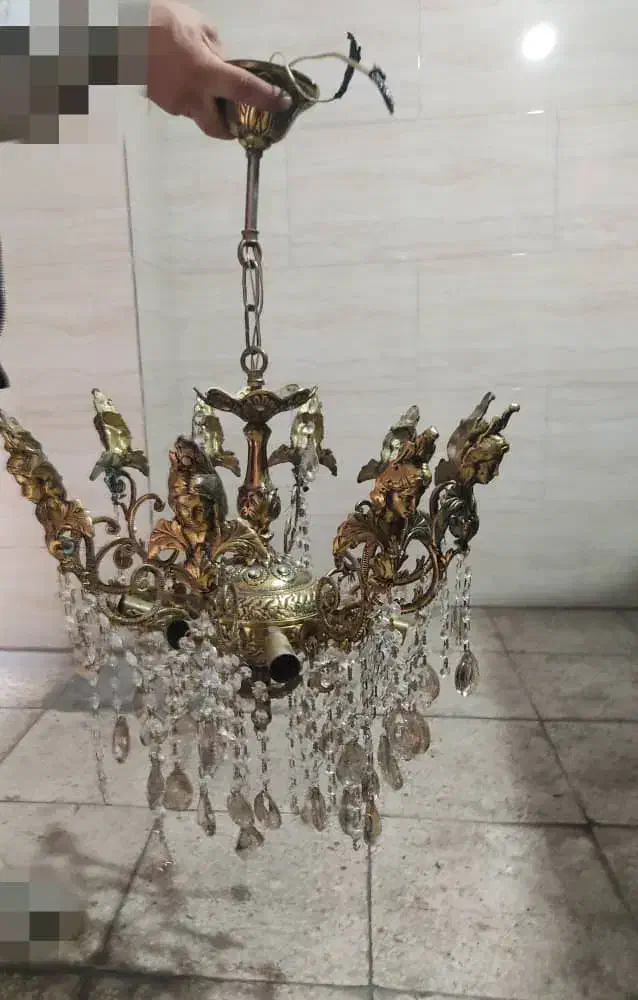 لوستر برنجی طرح فرشته ۹شاخه|لوستر و چراغ آویز|ری, شهادت|دیوار