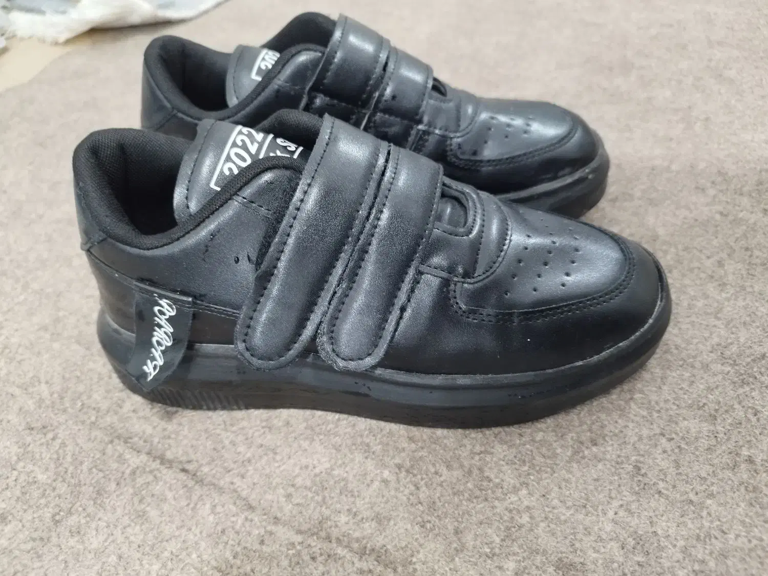 کتونی اسپرت مشکی زنانه|کیف، کفش، کمربند|کبودرآهنگ, |دیوار