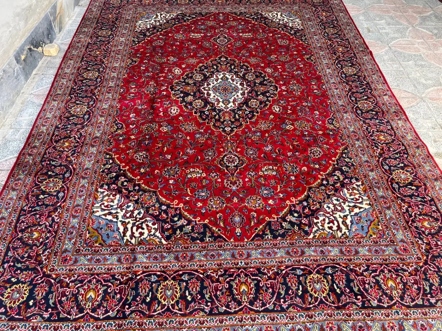 فرش دستبافت و ماشینی|فرش|نظرآباد, رسالت|دیوار