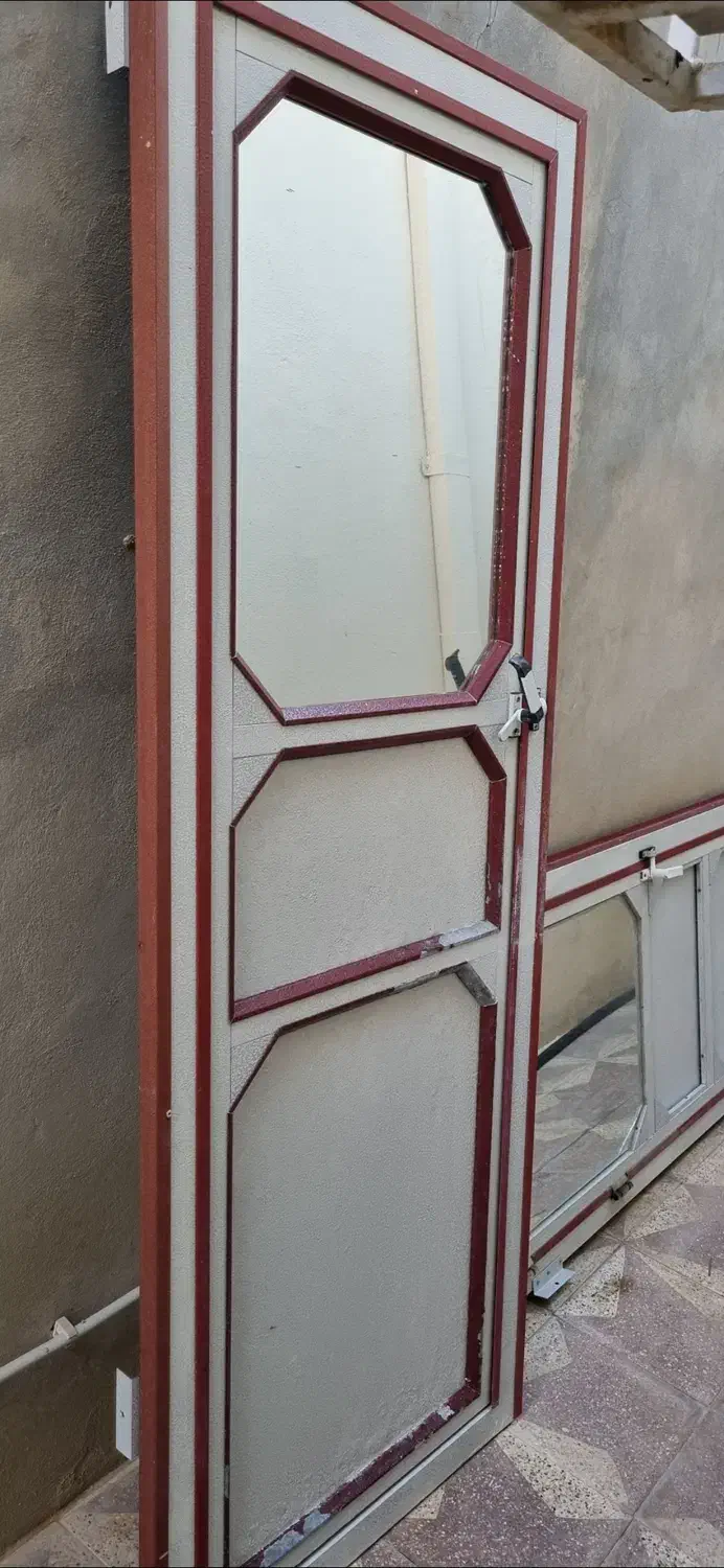 فروش دو درب الومینیومی سایز 75×1/95|مصالح و تجهیزات ساختمان|بستک, |دیوار