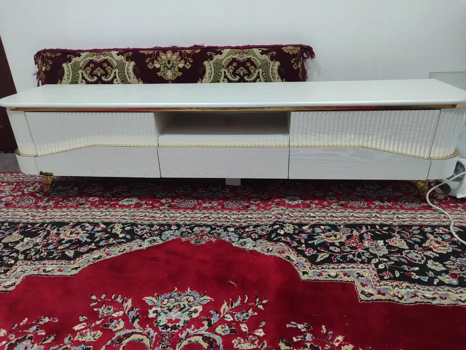 زیر تلویزیون|میز تلویزیون|سقز, |دیوار