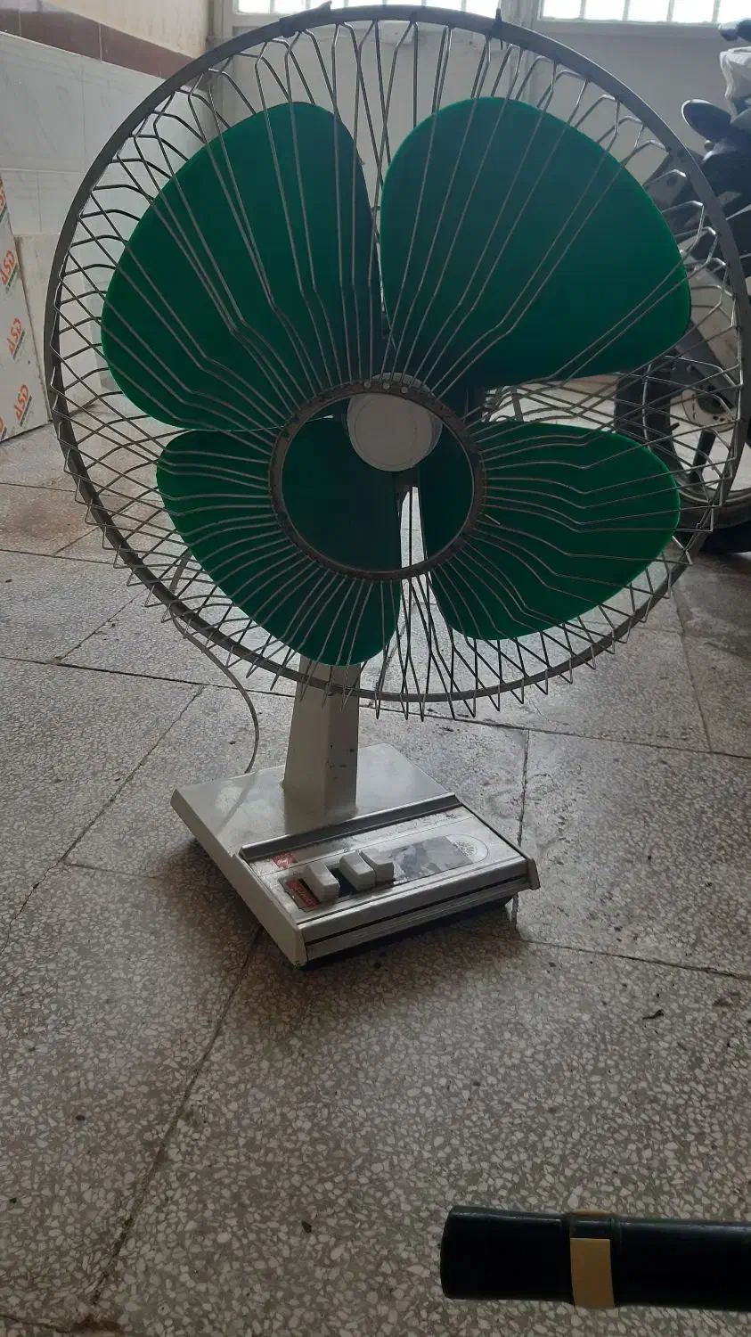 پنکه|پنکه و تصفیه‌کنندهٔ هوا|سبزوار, شرق کال عیدگاه|دیوار