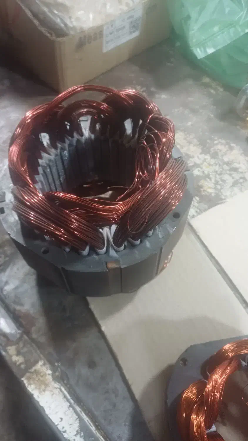 به تعدادی همکار خانم یا اقا ساده یا ماهر نیازمندیم|استخدام صنعتی، فنی، مهندسی|خاوران, |دیوار