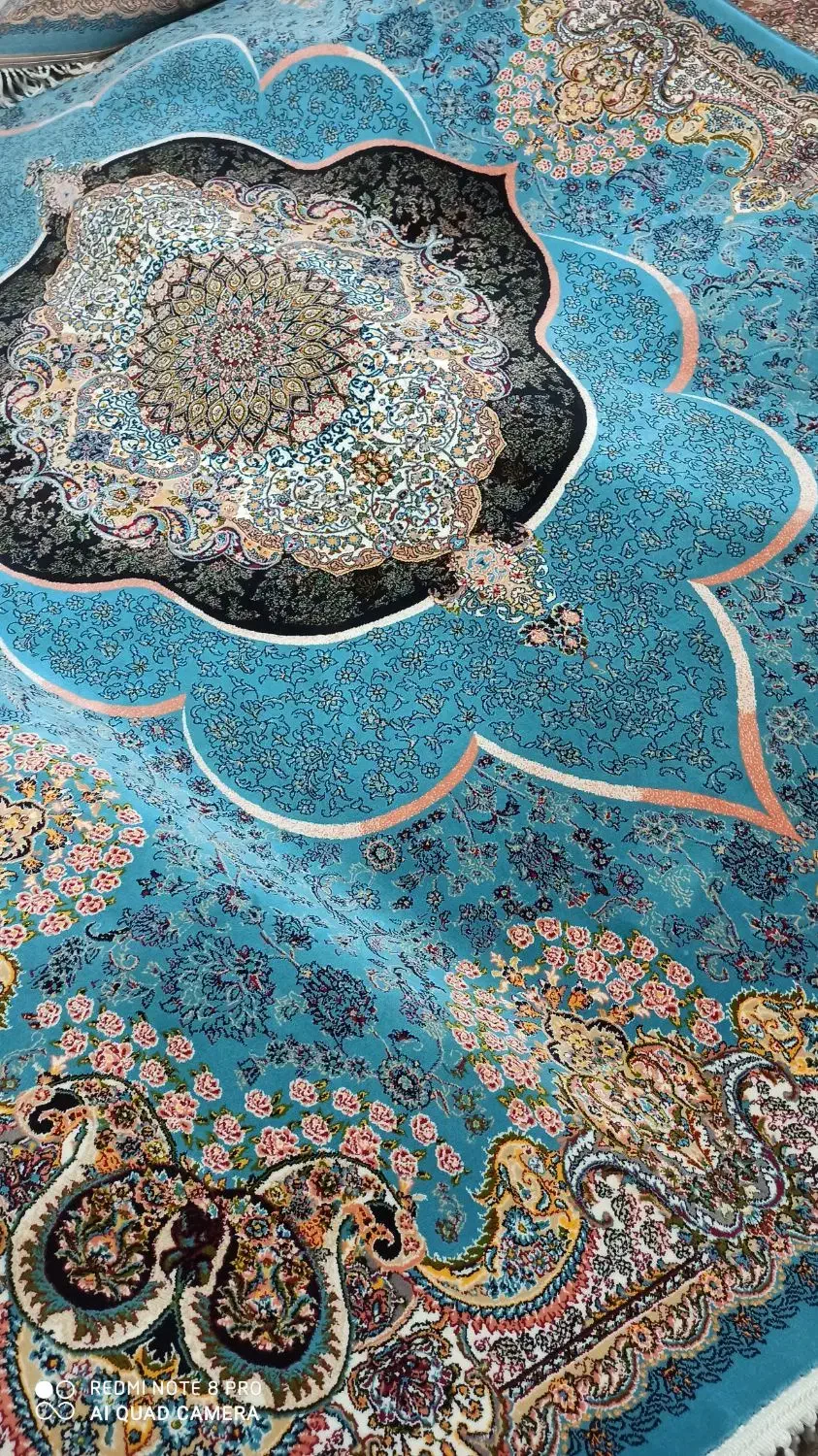 فرش خوش رنگ و امروزی ۷۰۰ شانه|فرش|تبریز, |دیوار