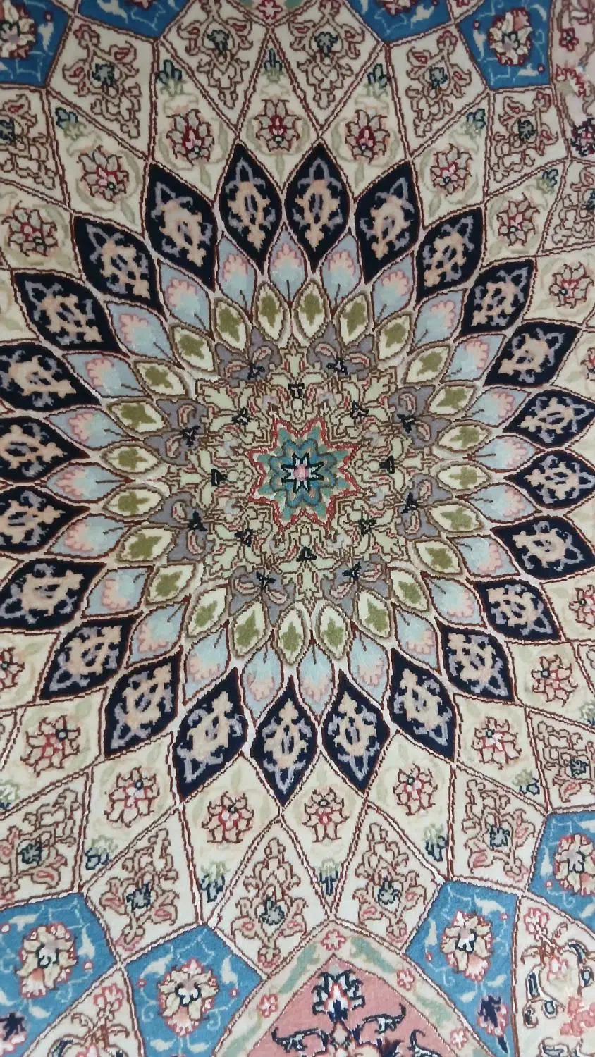 فرش یک ونیم متری تبریز|فرش|پردیس, فاز ۱|دیوار