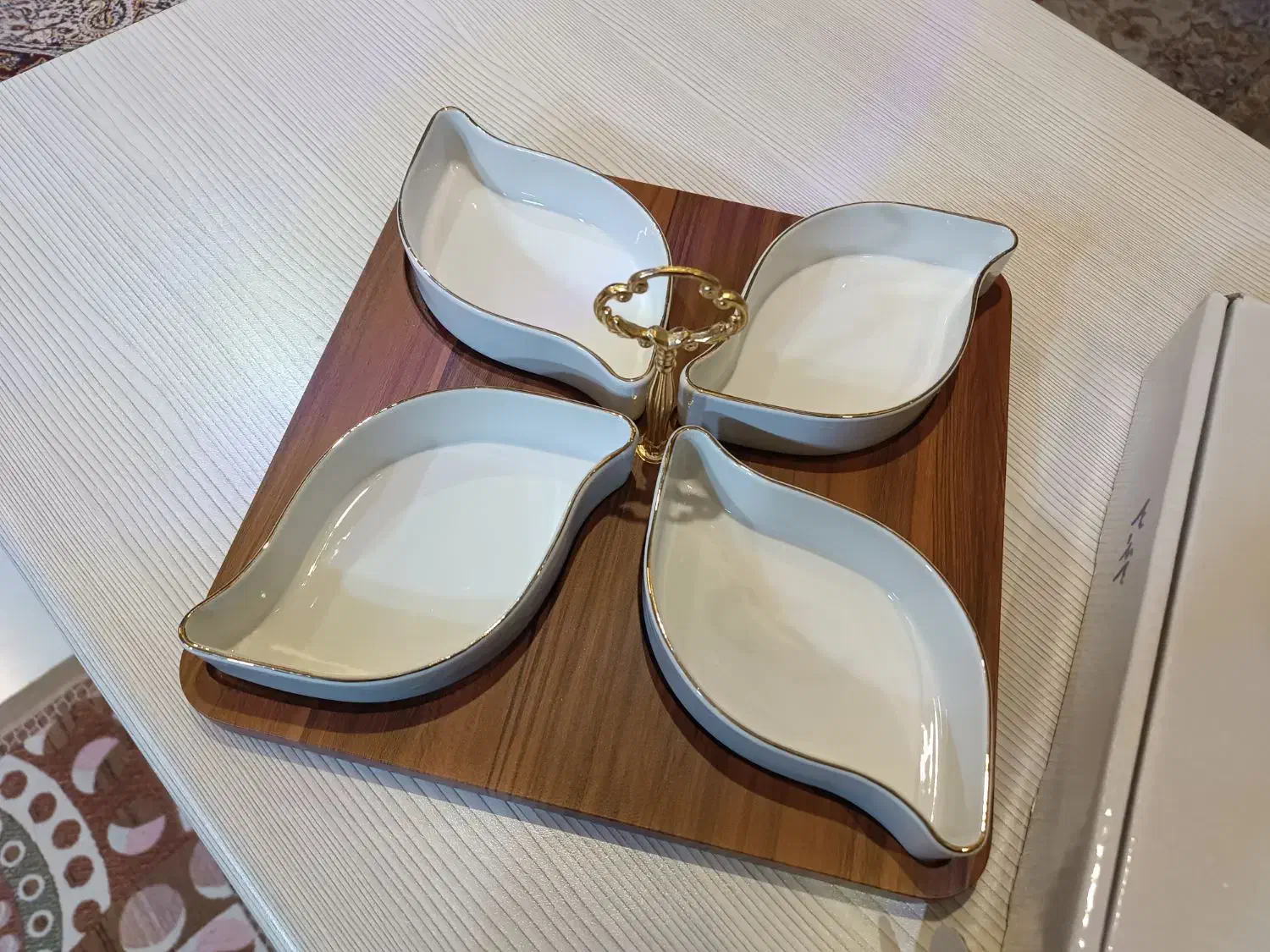 اردو خوری|ظروف سرو و پذیرایی|اصفهان, فجر|دیوار