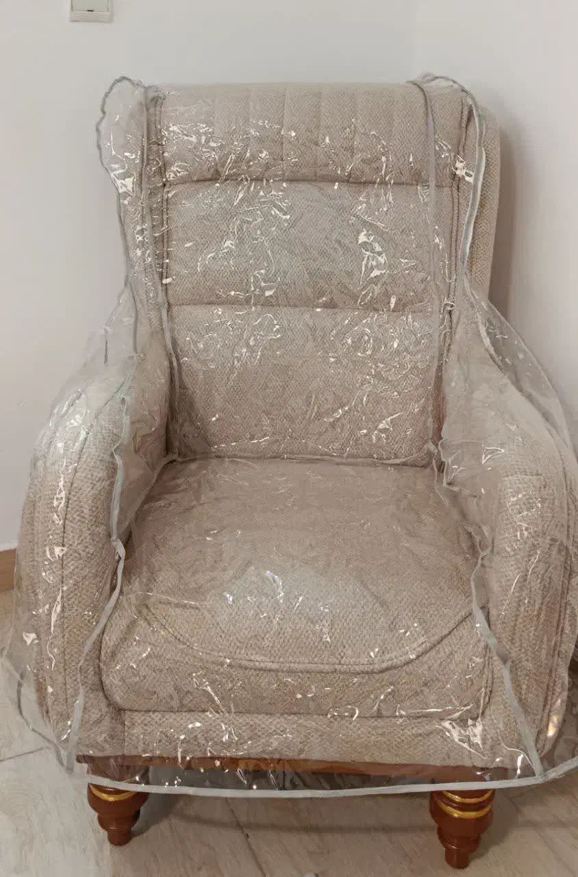 کاور  مبل تازه  و سالم|مبلمان خانگی و میز عسلی|رشت, کوی مهر|دیوار