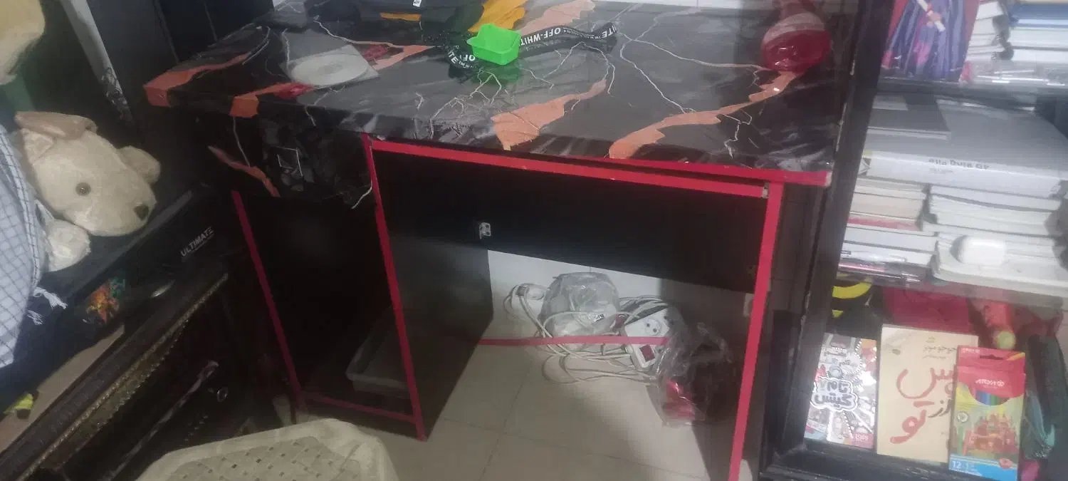 میز کامپیوتر و میز تحریر|میز تحریر و کامپیوتر|قرچک, مهدیه|دیوار