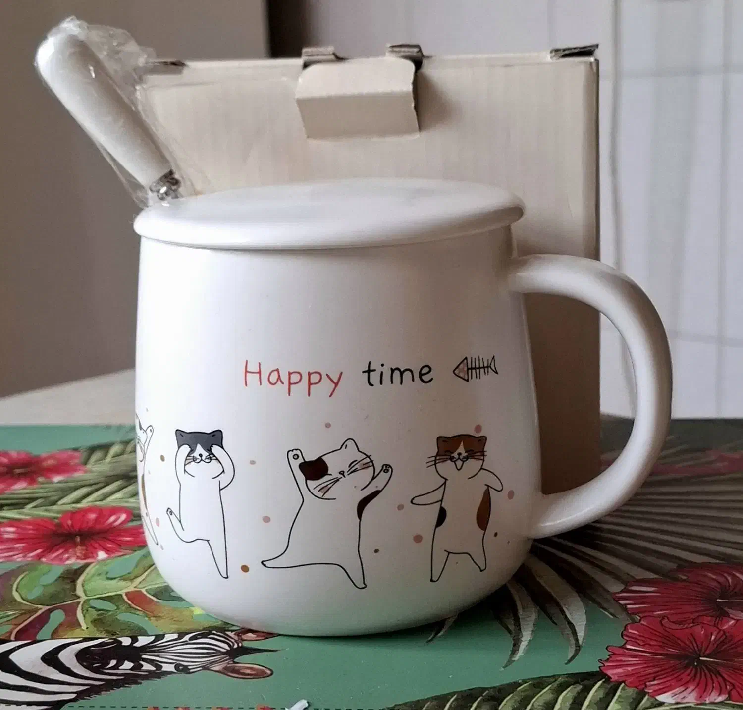 ۳ ماگ (طرح گربه، فنجان قاشق مگنتی، ماگ سفری)|ظروف سرو و پذیرایی|تهران, ونک|دیوار