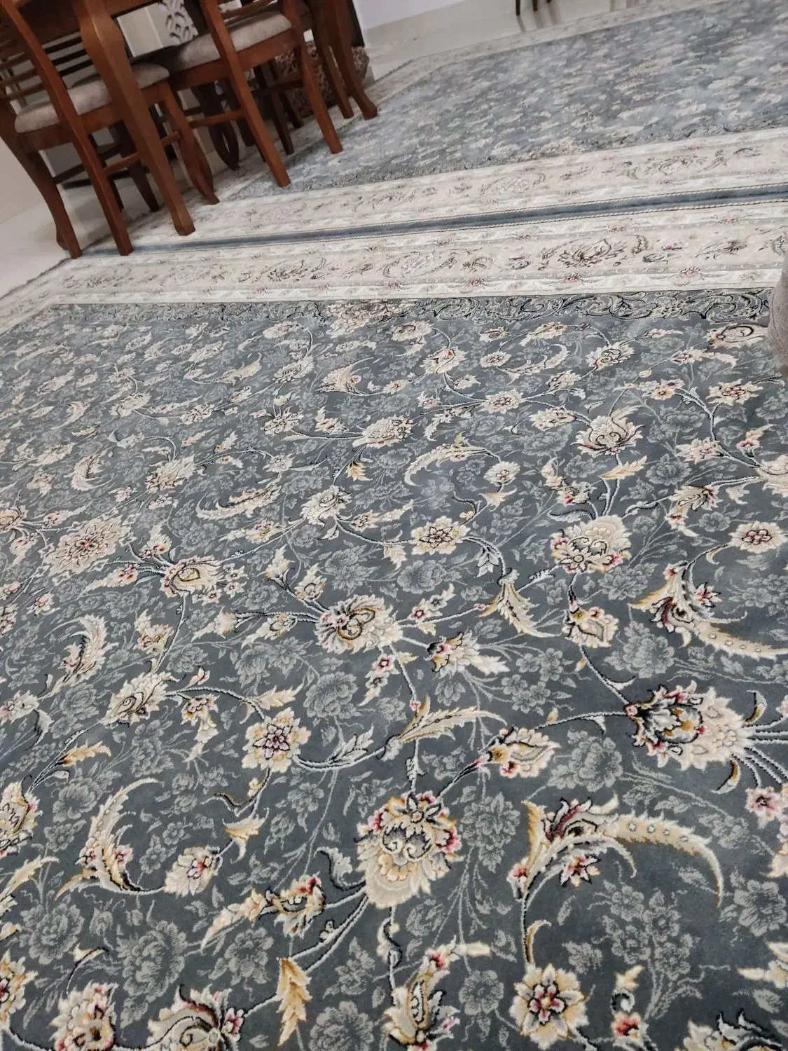 فرش|فرش|رشت, گلزاران|دیوار