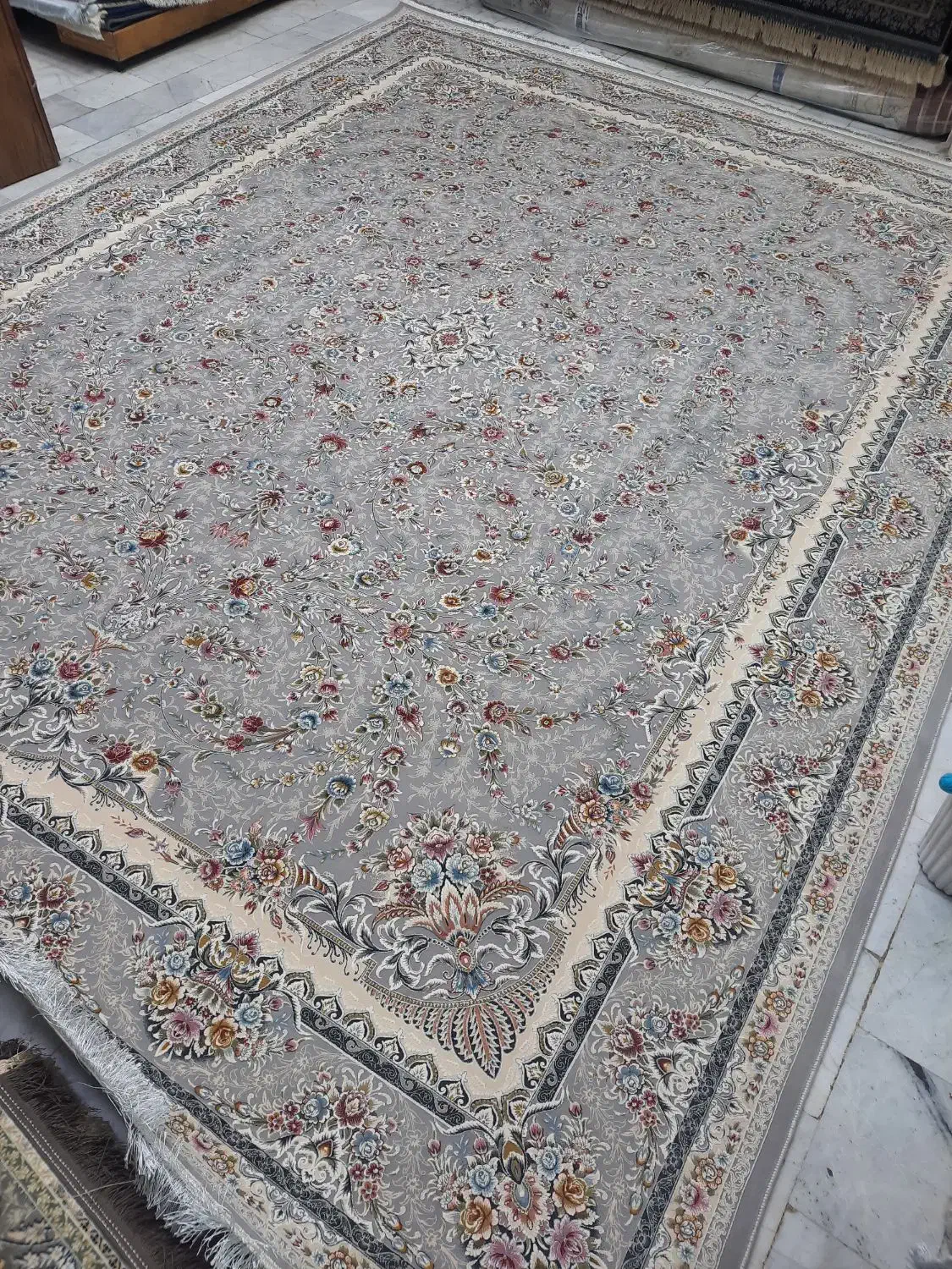 انواع فرش۱۲متری گل افشان3600 مهدخت طوسی۱۰رنگ آلمان|فرش|مشکیندشت, |دیوار