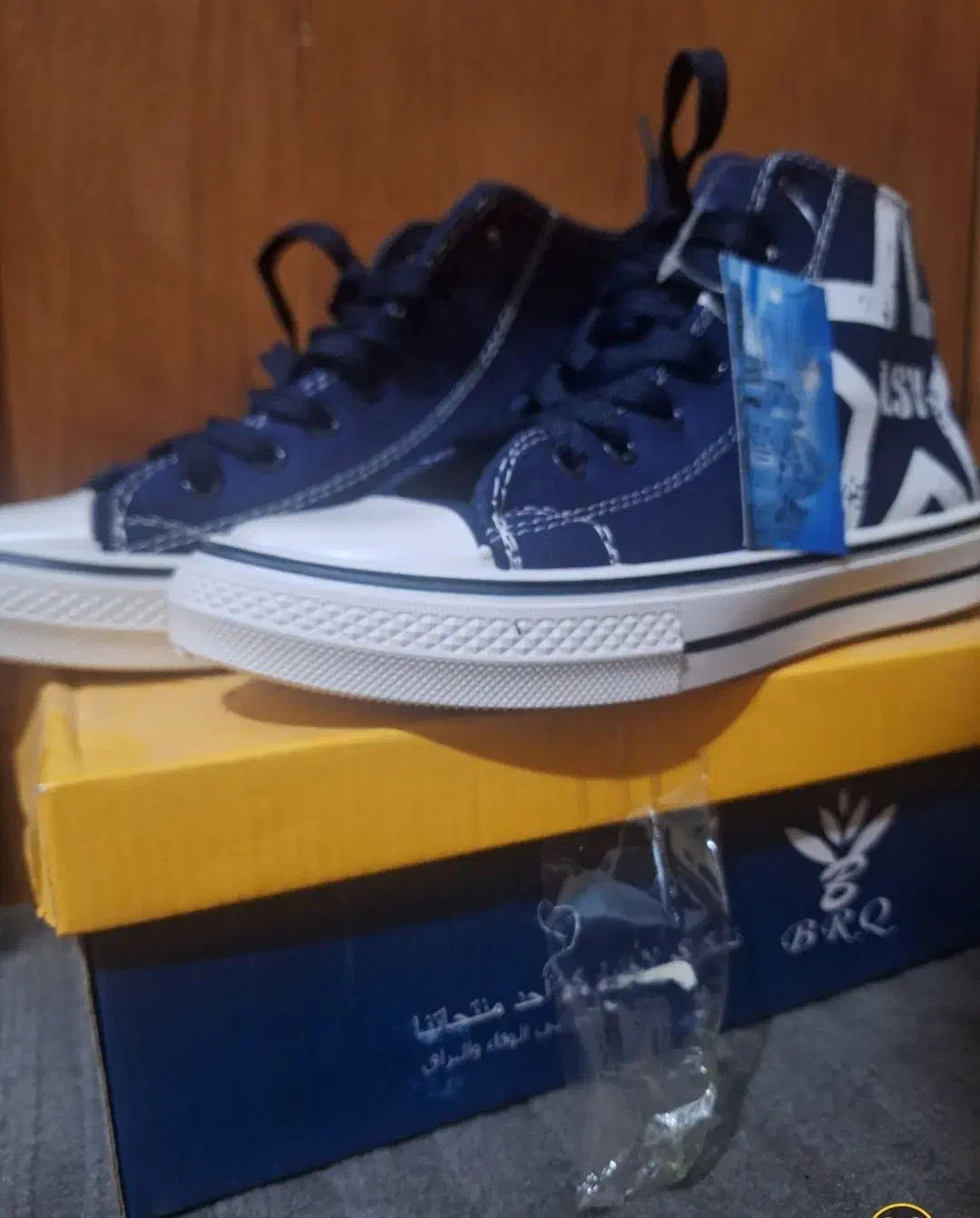 کفش نو|کیف، کفش، کمربند|ایلام, |دیوار