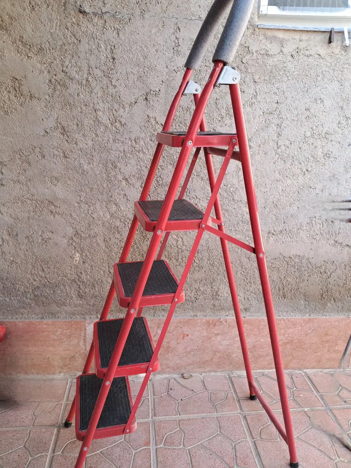 چهار پایه|ابزارآلات|معصومیه, |دیوار