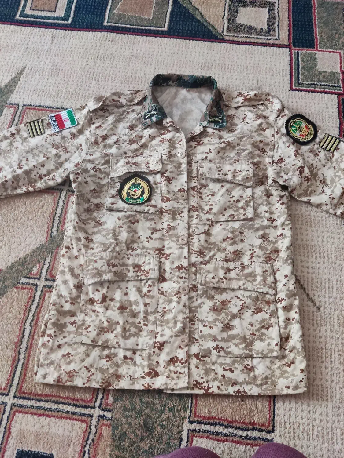 لباس سربازی|لباس|خرمآباد, |دیوار