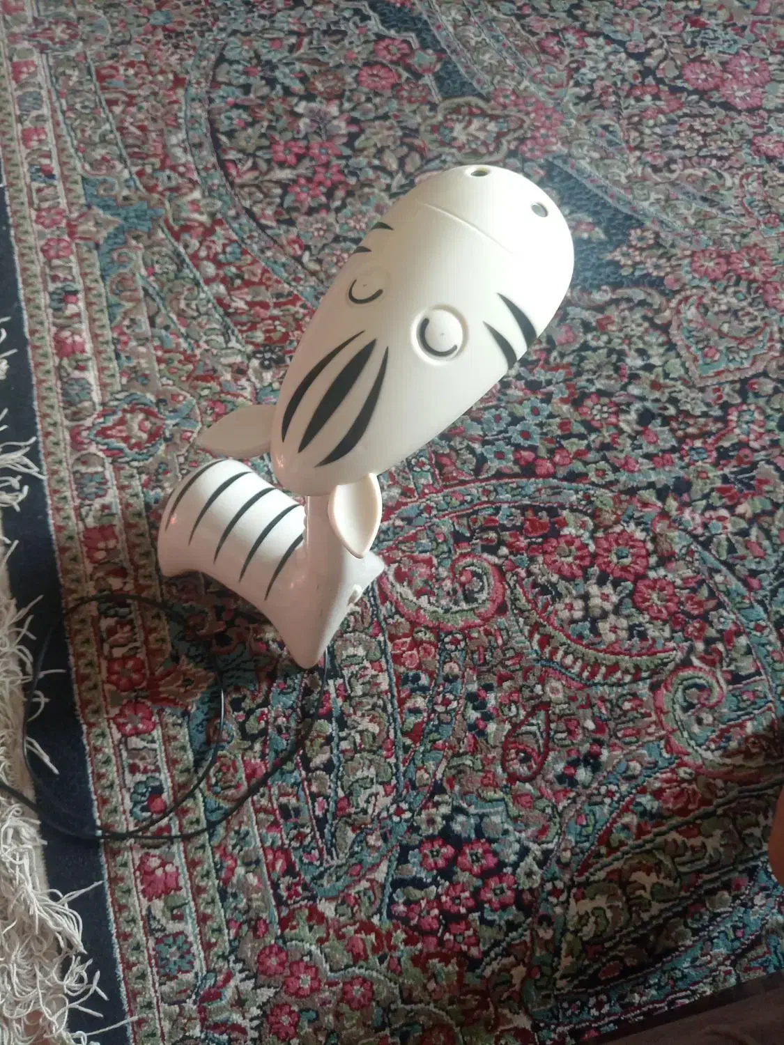 چراغ خواب (گور خر)|چراغ خواب و آباژور|کرمان, |دیوار